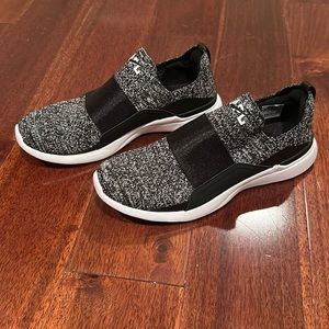 APL Techloom Bliss Women’s Sneakers - Size 8